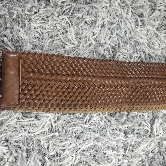 Like new brown belt Women🙎‍♀️......🤩💛😉 - Picture 5 of 7